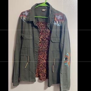 Gimmicks brand jacket from the Buckle size Large